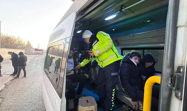 Doğubayazıt'ta okul servisleri denetlendi