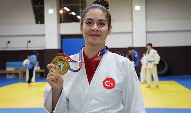 Dünya şampiyonu Vanlı sporcu Işıl Sinem Aydın olimpiyatlara hazırlanıyor