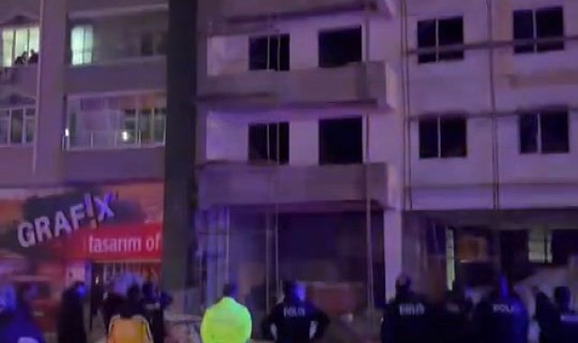Elazığ'da 5'inci kata çıkarak atlamak isteyen şahsı ekipler ikna etti