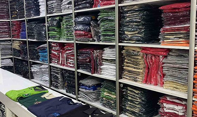 Elazığ&#039;da okul kıyafetlerinin tek tip olmasını esnaf da olumlu karşıladı