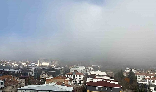 Elazığ'da sis etkili oldu