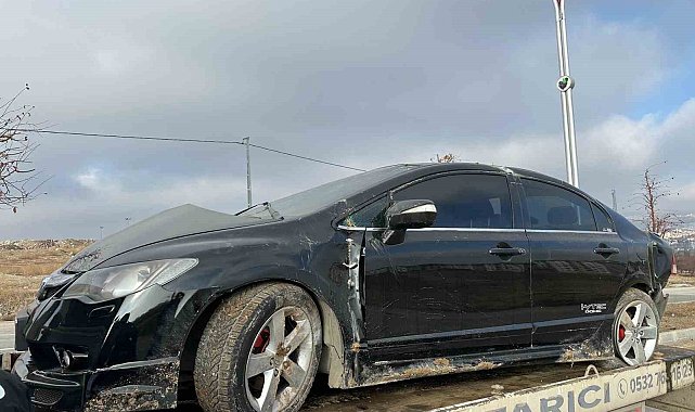 Elazığ'da trafik kazası: 2 yaralı