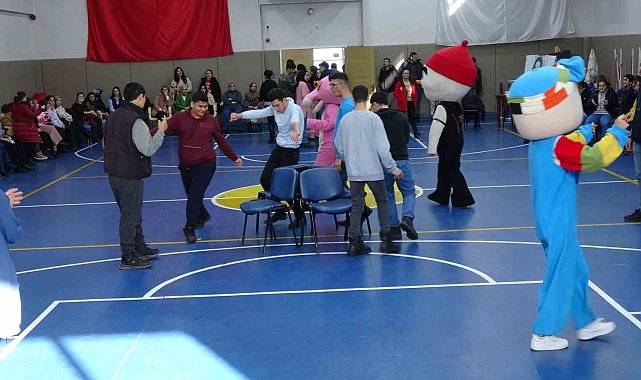 Engelleri ortadan kaldırdılar, gönüllerince eğlendiler