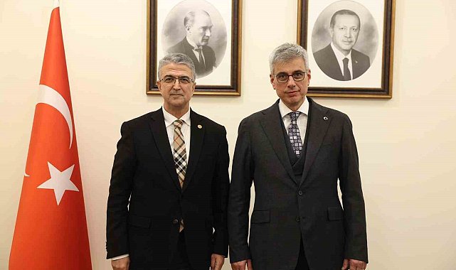 ER-VAK'tan MHP Erzurum Milletvekili Prof. Dr Kamil Aydın'a teşekkür