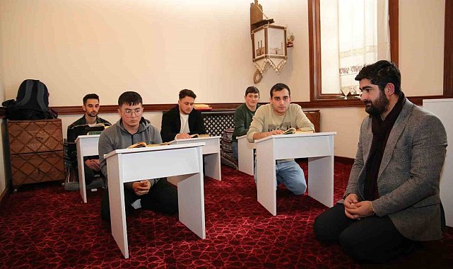 Erzurum Ebubekir Efendi Dârü'l-Huffâz'ında eğitim başladı