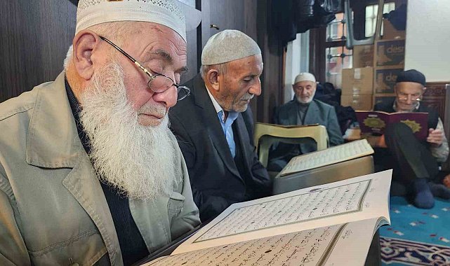 Erzurum'da 1001 hatim bereketi