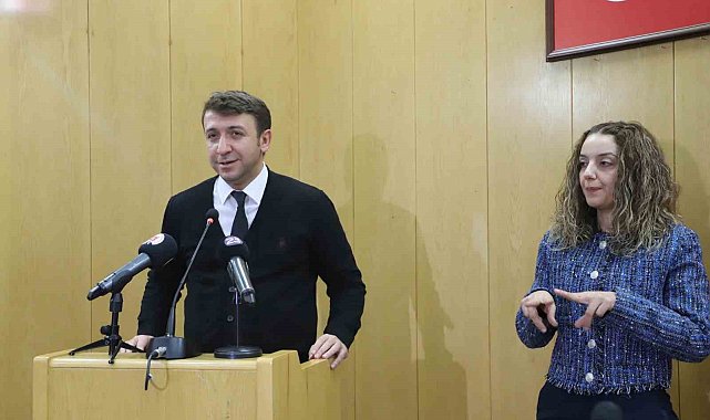 FÜ'de "işaret dili eğitimi" programı düzenlendi