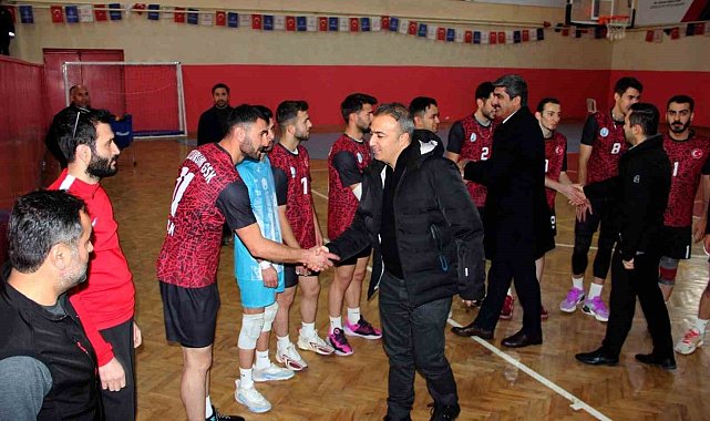 Gençlikspor adım adım play-off yolunda