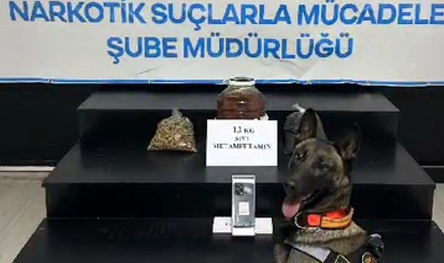 Hakkari'de turşu bidonunda 13 kilo metamfetamin ele geçirildi