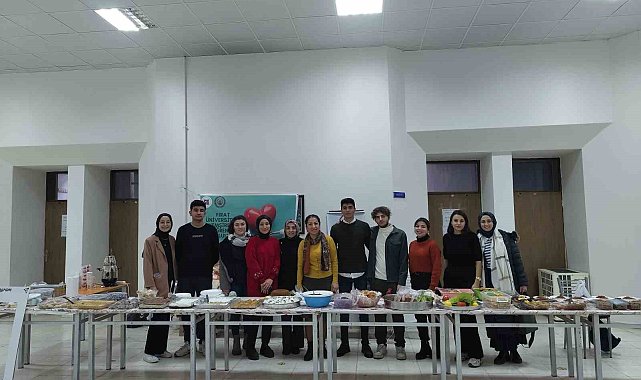 Hemşirelik bölümü öğrencilerinden köy okullarına destek