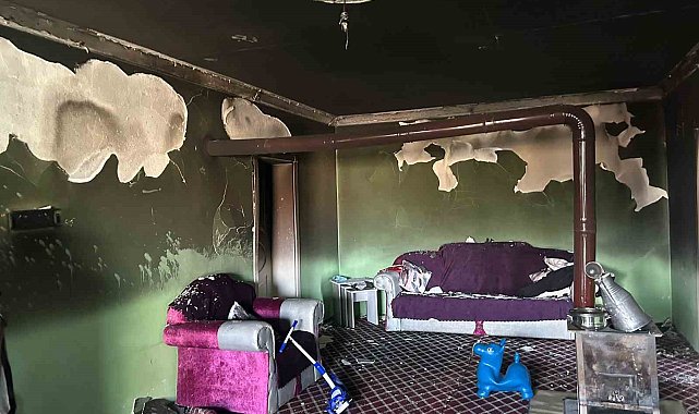 Iğdır'da çıkan yangında bir ev kullanılamaz hale geldi