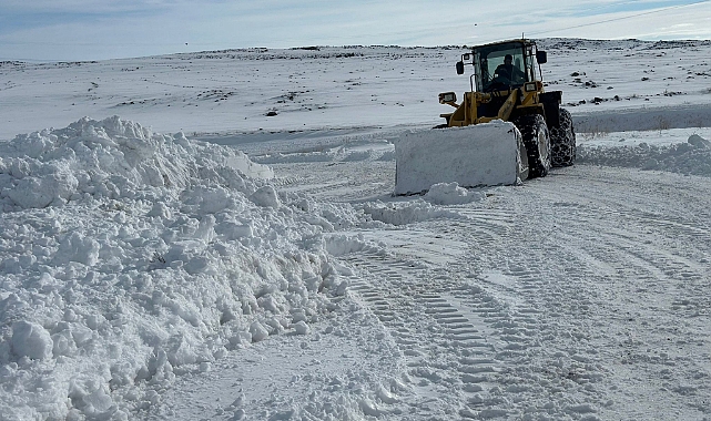 Kars'ta 30 köy yolu ulaşıma kapandı