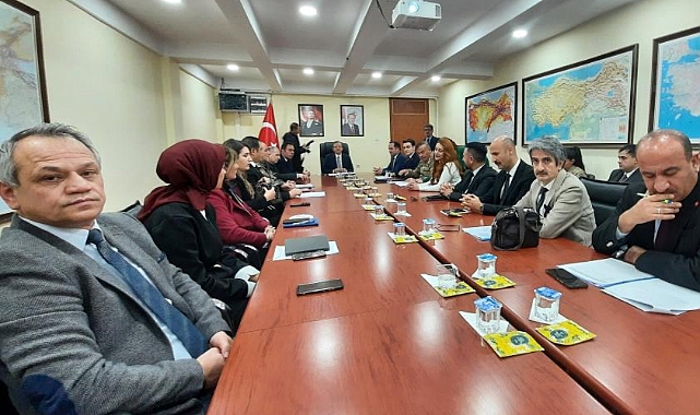 Kars'ta kadına şiddetle mücadele masaya yatırıldı