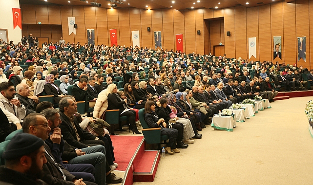 Kars'ta "Şeb-i Arus" paneli düzenlendi