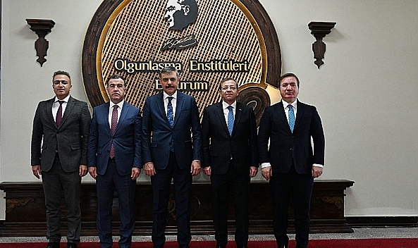 Kars Valisi Polat, Erzurum'da düzensiz göçle mücadeleyi görüştü