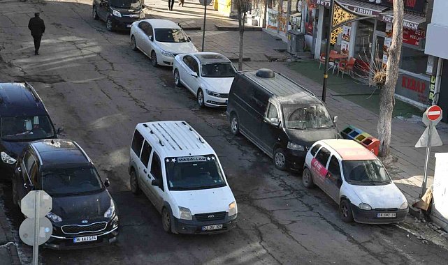 Kars'ta Kasım ayında trafiğe kayıtlı araç sayısı 51 bin 265'e ulaştı
