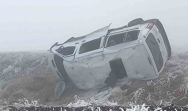 Malazgirt'te öğretmen servisi devrildi: 8 yaralı