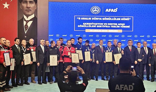 MEB AKUB Akreditasyon belgesini aldı