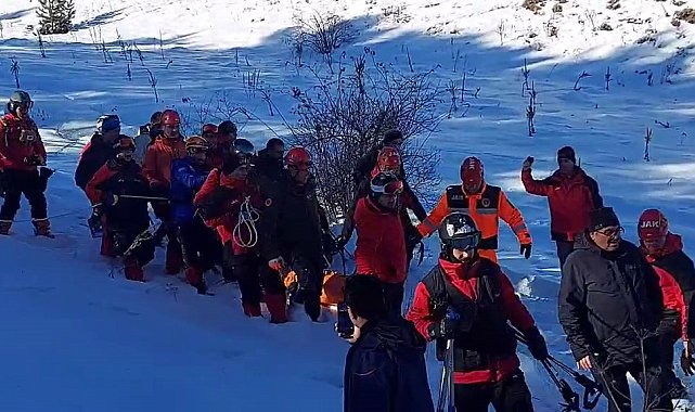 Palandöken'de çığ düştü: 1 ölü, 3 yaralı