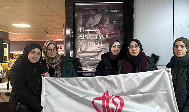 "Hep Otuz Üç Yaşında" Erzurum'da izleyici ile buluştu