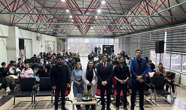 "Madde Bağımlılığı ile Mücadele ve Farkındalık" temalı tiyatro gösterisi gerçekleştirildi