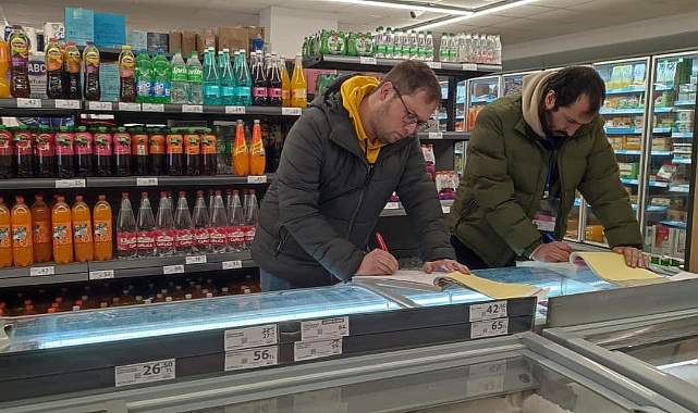 Selim'de zincir marketler denetlendi