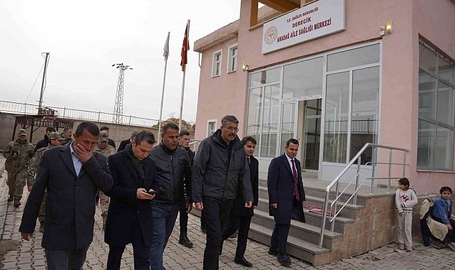 Vali Ali Çelik, Derecik'te kamu yatırımlarını inceledi