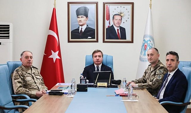 Vali Aydoğdu, Bakan Yerlikaya'nın başkanlığında yapılan toplantıya VKS üzerinden katıldı