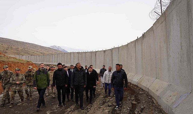 Vali Çelik yapımı devam eden karakol ve sınır duvarı çalışmalarını inceledi