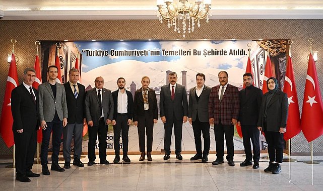 Vali Çiftçi, Mobbing ile Mücadele Derneği Başkanı Alcan ve yönetimini kabul etti