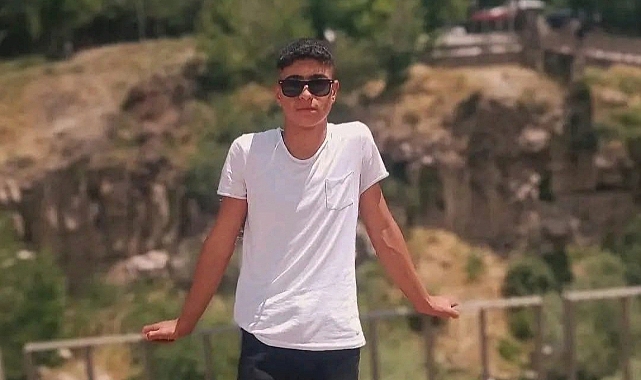 Van'da minibüs takla attı: 1 ölü, 4 yaralı