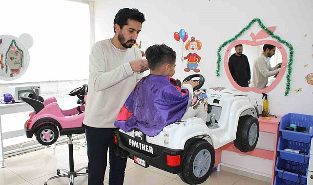 Van'da çocukların tıraş korkusuna eğlenceli çare