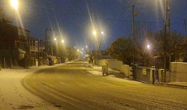 Van'da eğitime 1 gün ara
