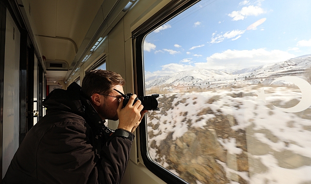 Yolcular, Turistik Doğu Ekspresi'nin ilk seferini deneyimledi