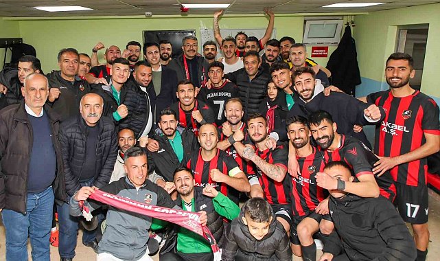 Zapspor rakibini 5-0 yendi