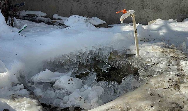 Ağrı dondu: Eksi 15'i gördü