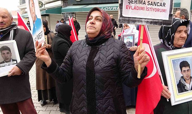 Anne Nazlı Sancar: "Çocuklarını, çocuklarımızın kanıyla okutuyorlar"