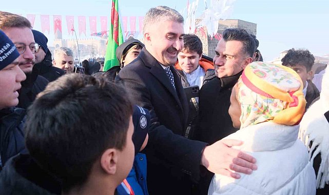 ASH Bakan Yardımcısı Tarıkdaroğlu: "Çocuklarımız dostluk köprüleri kuruyor"