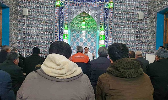 Başkale'de Regaip Kandili dualarla idrak edildi