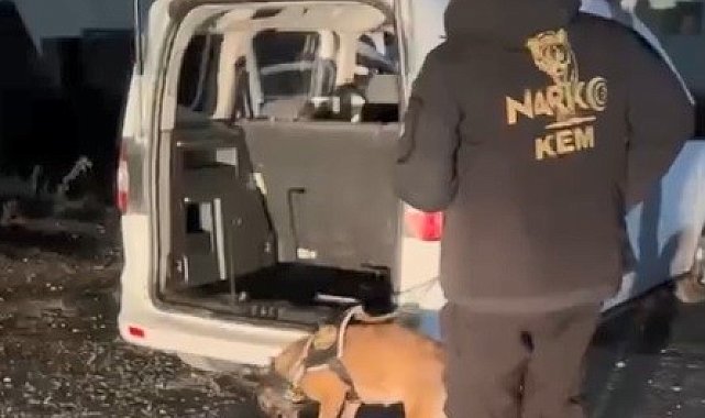 Bitlis'te araba lastiğinin içerisinden uyuşturucu madde çıktı