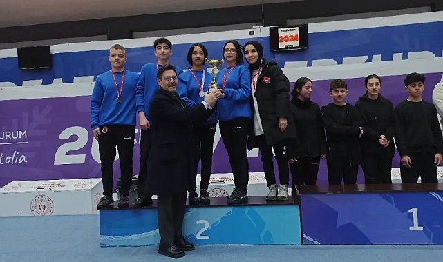 Buzun satrancında EİT oscarları sahiplerini buldu
