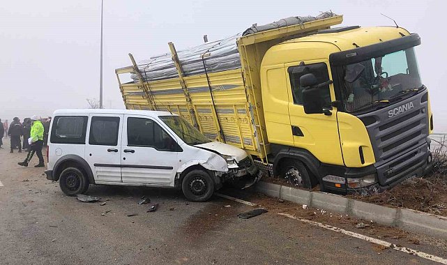 Elazığ'da 2 saatte 2 büyük zincirleme kaza: 13 araç çarpıştı, 7 yaralı