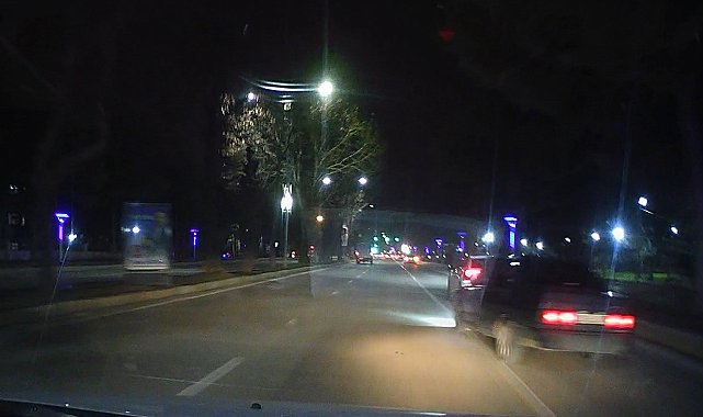 Elazığ'da makas atan sürücü kameralara yansıdı