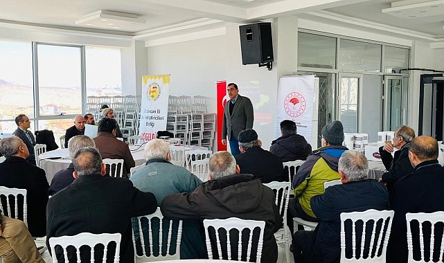 Erzincan'da 4 ilçede arıcılara varroa ilacı dağıtıldı