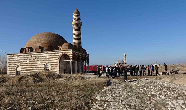 Eski Van Şehri'nde geçmişin izlerine yolculuk