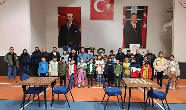 Hakkari'de 'Satranç İl Birinciliği Yarışması' tamamlandı