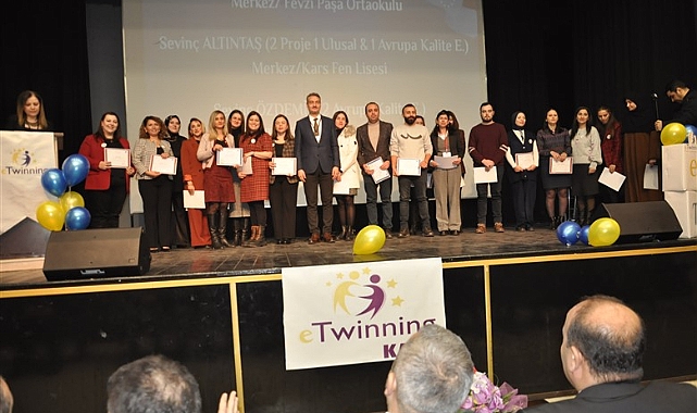 Kars'ta eTwinning ödülleri hak kazanan öğretmenlere verildi