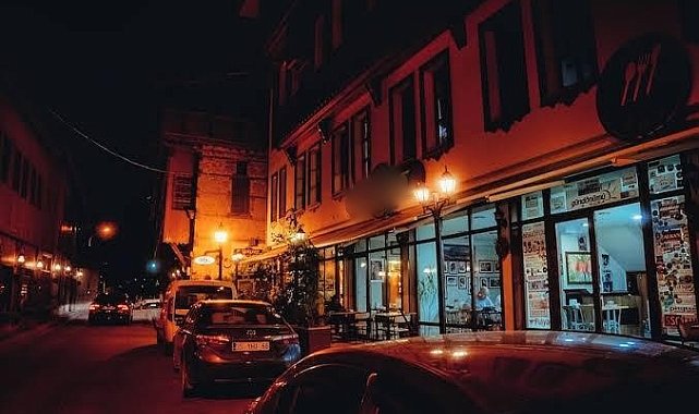 Kemaliye'de husumetli ortaklar arasında silahlı kavga