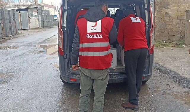 Kızılay Muş Şubesi, ihtiyaç sahiplerine yardım ulaştırmaya devam ediyor