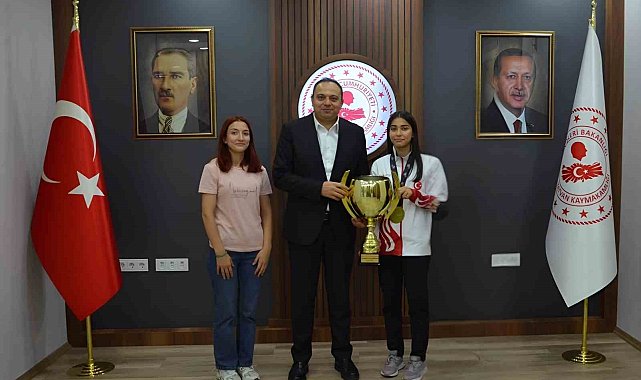 Korkmaz kardeşlerin kickboks başarısı